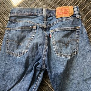 Levi’s Straight Leg Medium Wash Denim Blue Jeans 30 x 36